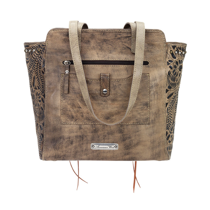 Back view of Navajo Soul tote with a zippered pocket
