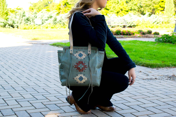 Navajo Soul Zip-Top Tote